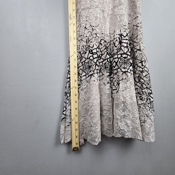 FREE PEOPLE Flocked Velvet Lace Sweetheart Strappy Mini Dress Cream Womens Sz SP - Picture 11 of 12